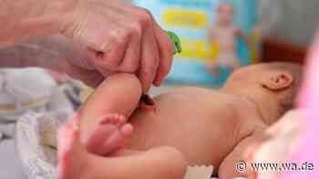 Drei Notoperationen, 90 Prozent Darm entfernt: 8‑Wochen‑altes Baby kämpft ums Überleben