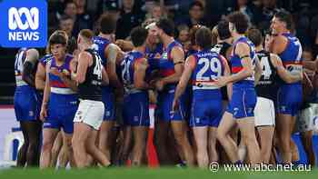 Live: Blues in a battle at Docklands as Giants keep hopes alive