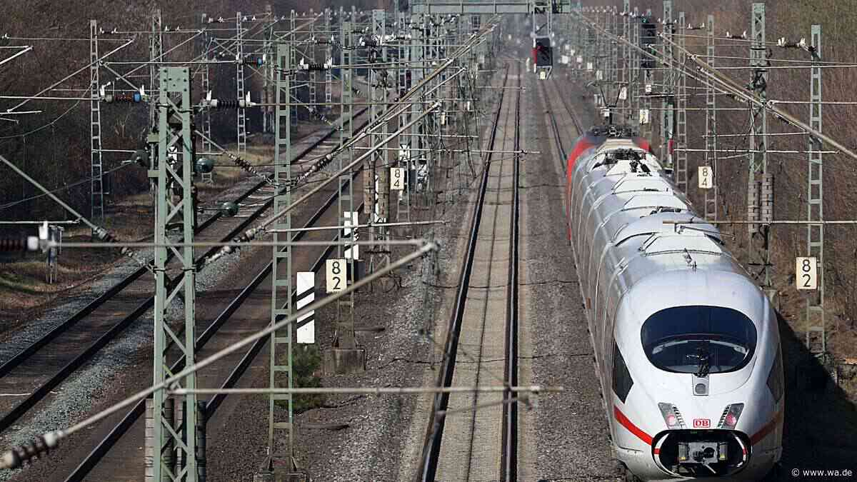Umleitungen und längere Fahrzeiten: Wichtige Bahnstrecke in NRW zwei Wochen gesperrt