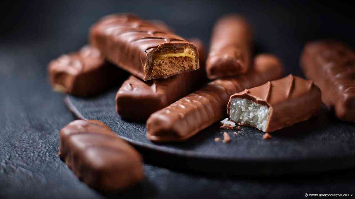 I tried M&S retro 80s chocolate bars and one thing genuinely surprised me
