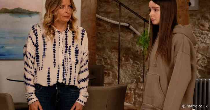 Sarah conflicted over Dr Todd death secret in Emmerdale as Charity pushes ahead with confession