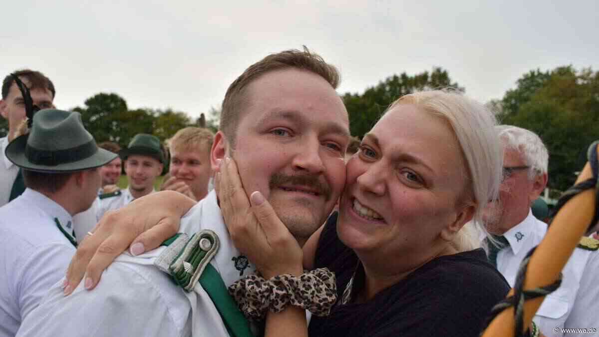 Jubiläumsfest in Nordbögge: Danny Haushalter schießt den Vogel ab