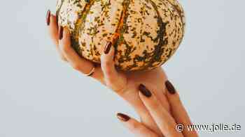Herbst-Nageltrends 2026: Die 8 schönsten Designs, auf die wir uns jetzt schon freuen