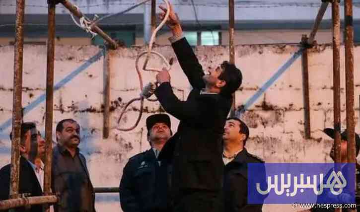 إيران تعدم مدانا بدهس أفراد شرطة