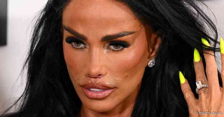 Katie Price asks newly-single reality star if she’s his type after taking off wedding ring
