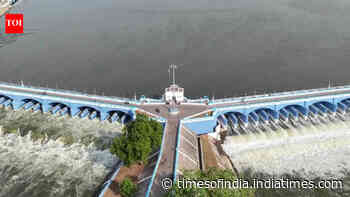 Cauvery water row: Supreme Court to hear Tamil Nadu plea against Karnataka on August 17