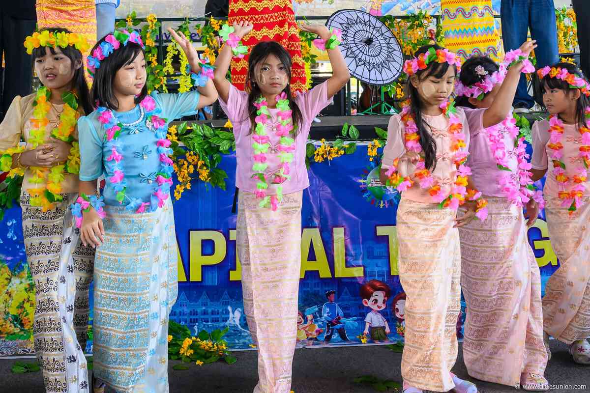 Photos: Capital Thingyan brings splashing water, Myanmar culture to Albany