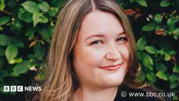 Mum who left job wins national photography award