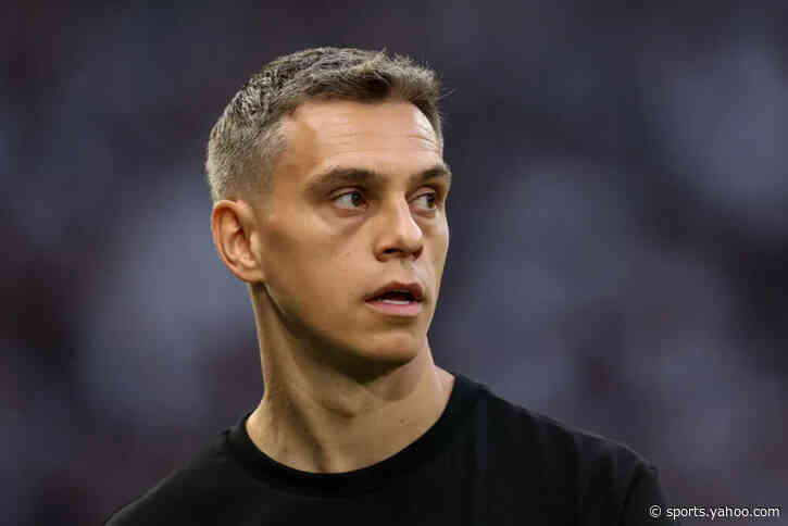 Leandro Trossard makes Besiktas debut in Europa League