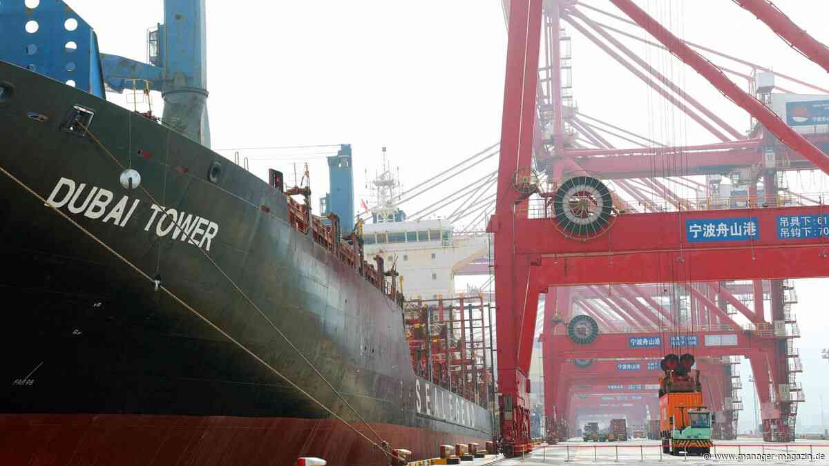 Polar-Seidenstraße: Chinesisches Containerschiff bricht über Arktis nach Europa auf