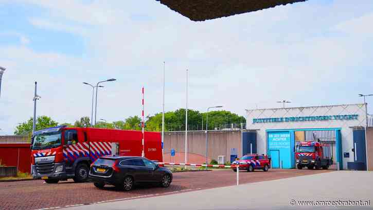 Brand in droger in de gevangenis in Vught, medewerkers doven vlammen