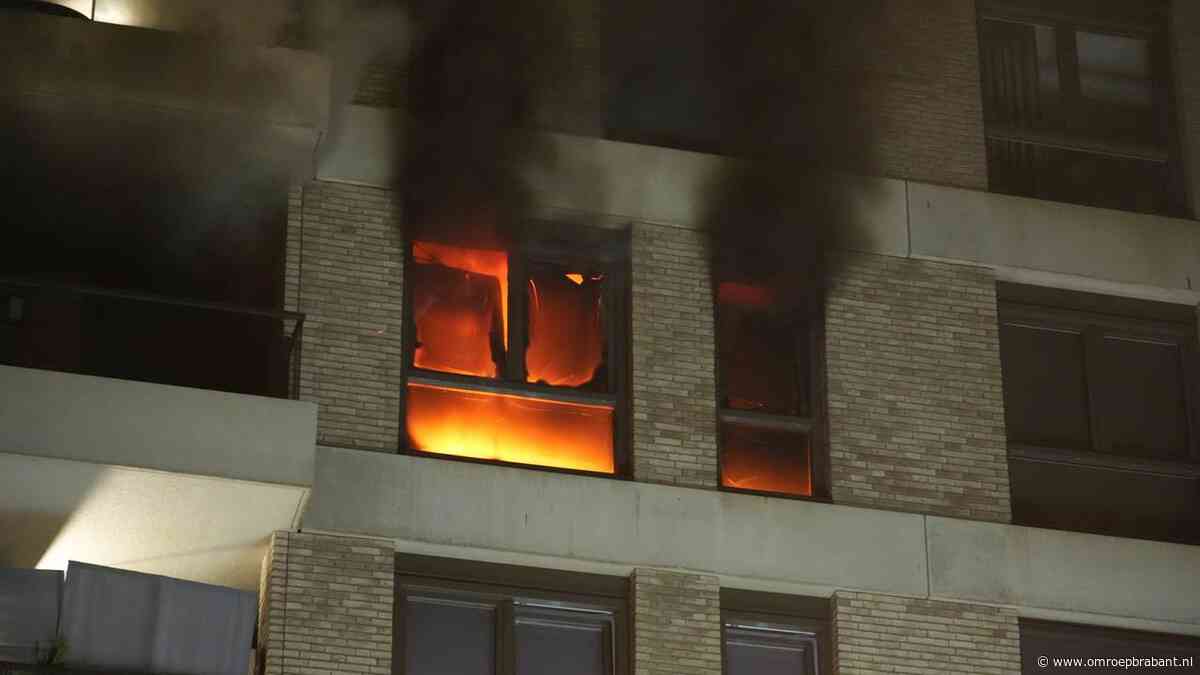 Nog niet alle bewoners terug naar huis na flatbrand in Oosterhout