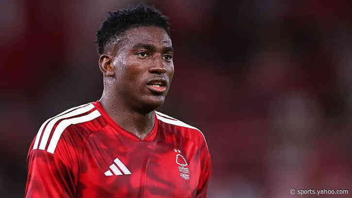 Coventry agree deal for Forest striker Awoniyi