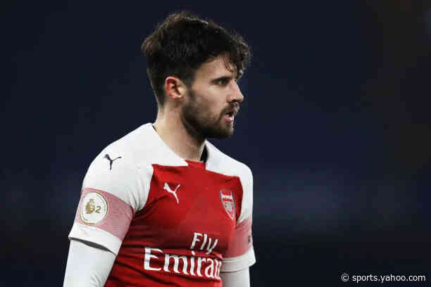 Ex-Arsenal fan favourite announces retirement at 34