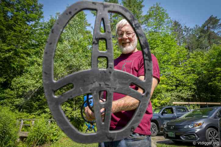 ‘There it was’: Mike Baker jumps into lakes and digs through poison ivy for lost wedding rings and other precious things