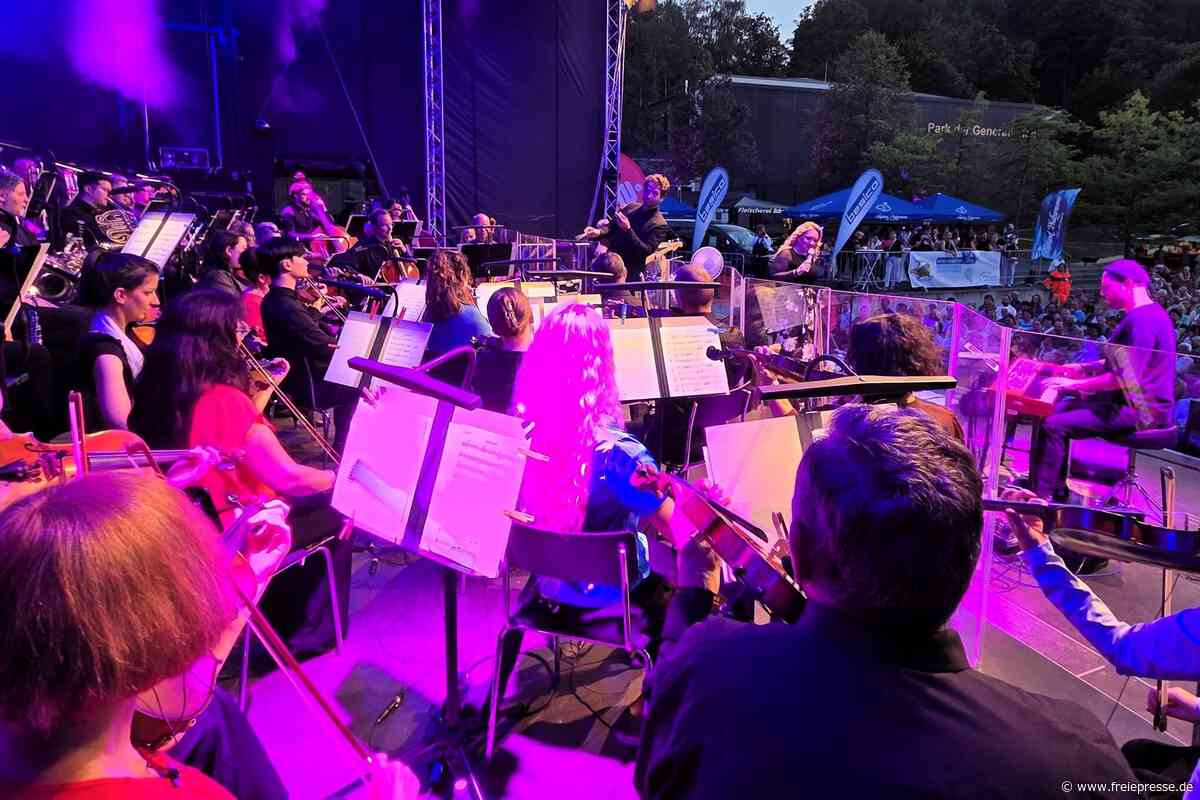 Premiere von Adele Tribute in Symphony: Jasmin Graf sorgt im Vogtland für „Wahnsinnserlebnis“
