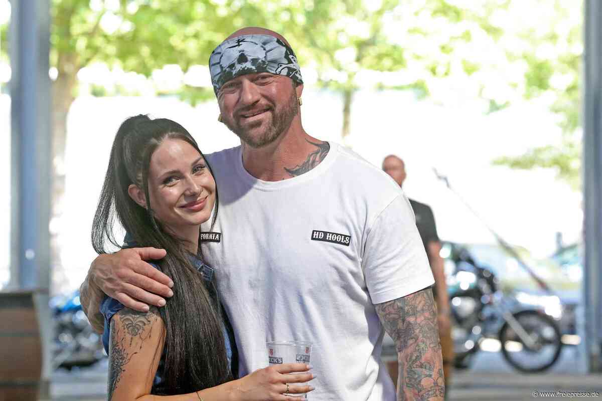 Randy Engelhard lädt ein, die Autofans kommen: Das sind die Bilder vom Tuningtreffen in Zwickau