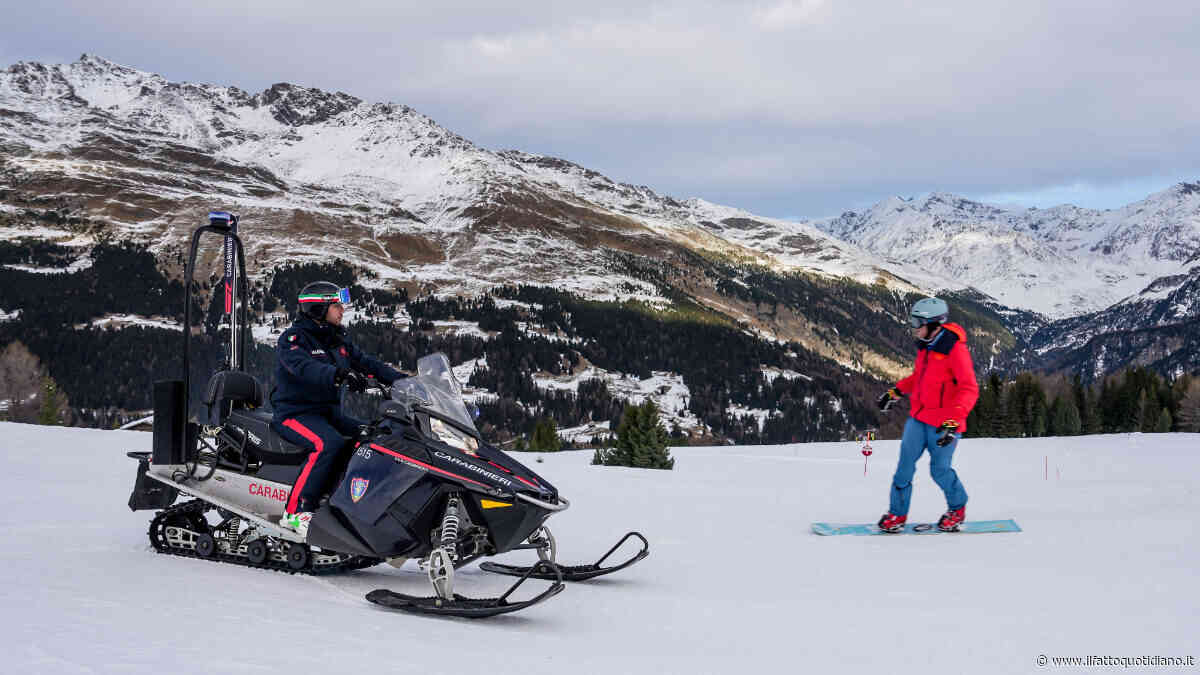Soccorso ingiustificato in mare o in montagna, adesso si paga: fino a 4mila euro all’ora per un elicottero