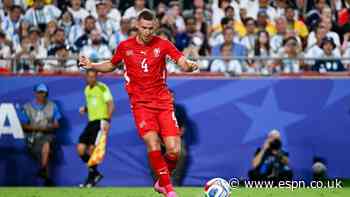 Report: Leeds agree deal for defender Elvedi