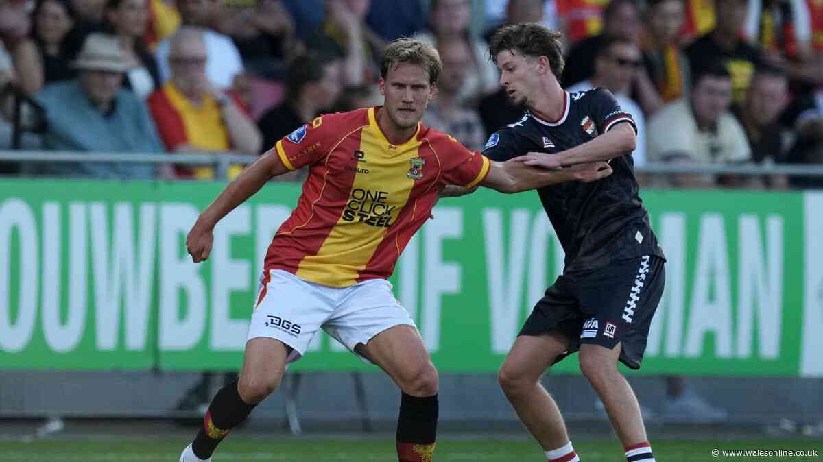 Cardiff City 'in talks' to sign ex-Man United prospect as player omitted from squad