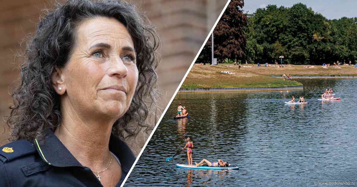 Als een man dreigt te verdrinken, springt Ivonne hem achterna: ‘Zeker twintig anderen stonden toe te kijken’