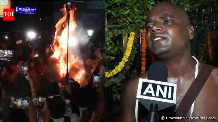 'They are as good as dead': Jharkhand protester shaves head for CM Soren, Rahul Gandhi's 'last rites'