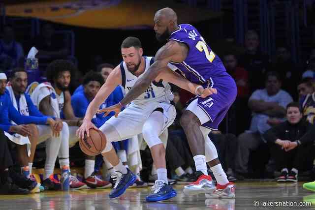 Klay Thompson Includes Shaquille O’Neal, LeBron James & Kobe Bryant In All-Time Starting Five