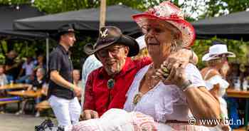 In tijdelijk westernstadje in Oirschot komen de echte liefhebbers van countrymuziek