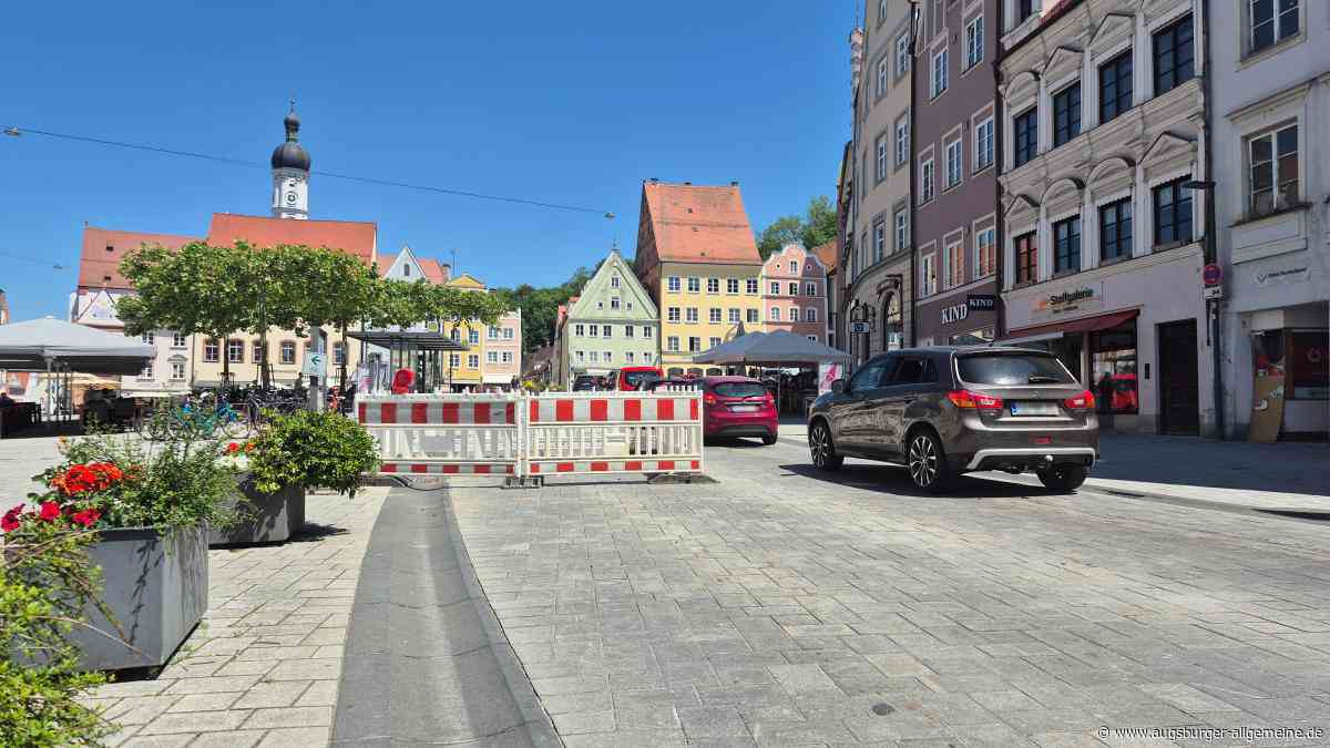 Alle Jahre wieder: Pflasterarbeiten am Hauptplatz in Landsberg
