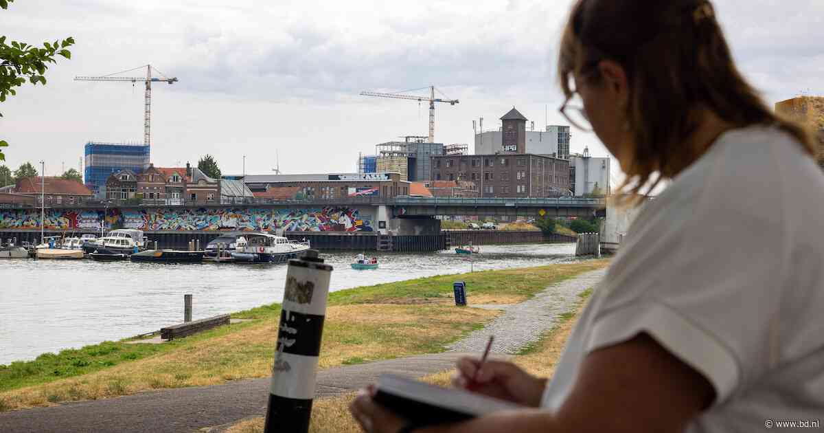 Van brugwachtershuisje tot Buitenbios: urban sketchers zoeken de mooiste plekjes bij De Citadel