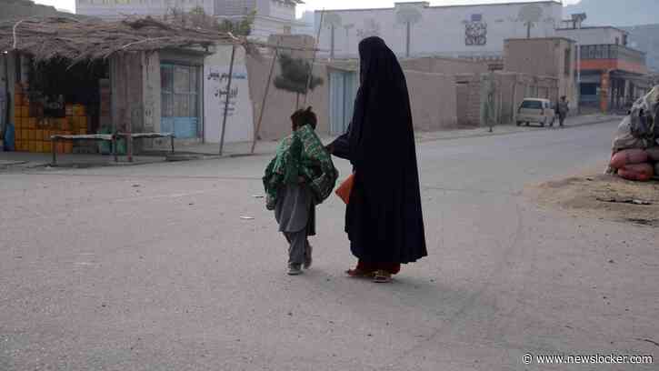 Na vijf jaar onderdrukking groeit verzet tegen Taliban en zijn geheime meisjesscholen in opmars: ’Ze zijn het zat’