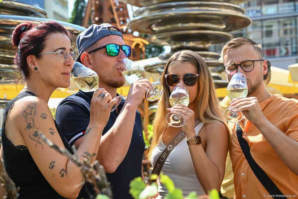 Letzte Runde beim Chemnitzer Weinfest: Zum Wohl – und bis nächstes Jahr!