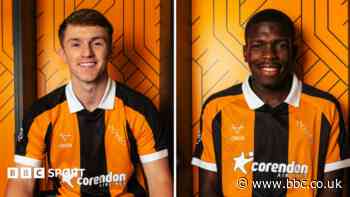 Hull sign Gelhardt and Gourna-Douath