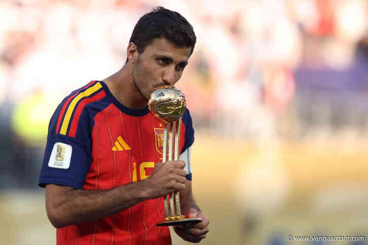 Barcelona agree deal to sign Rodri from Man City
