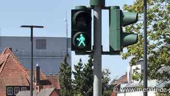Axtmörder als Ampelmännchen? Neues Design sorgt in Bayern für Diskussionen – Stadt nimmt es mit Humor