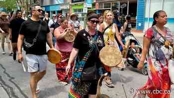 Kashechewan evacuees depart Niagara Falls with gratitude: chief
