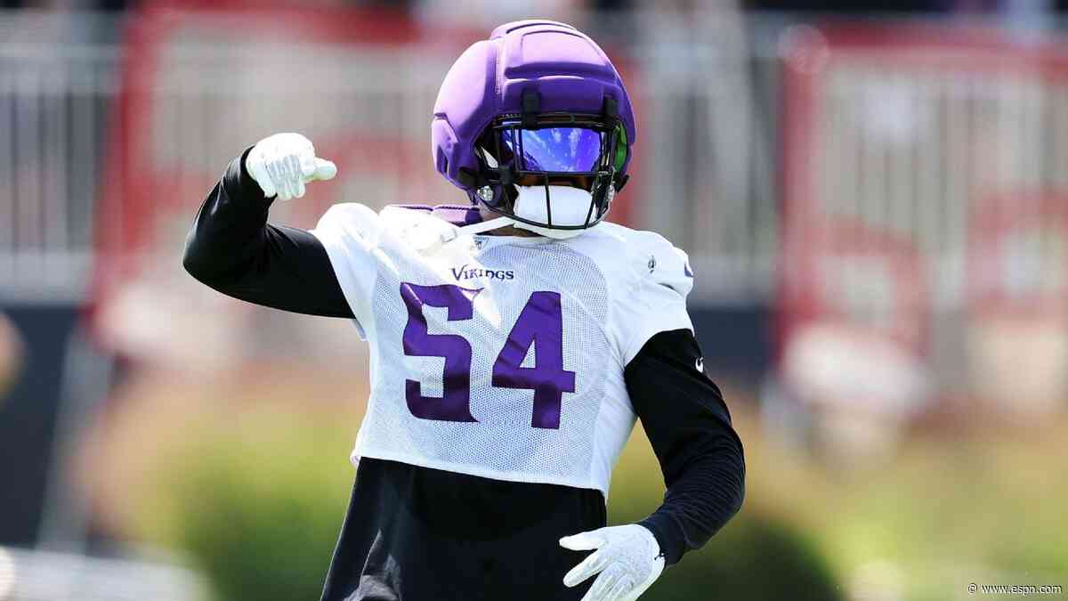 Vikings lose Adams for season due to knee injury