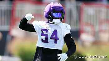 Vikings lose Adams for season due to knee injury