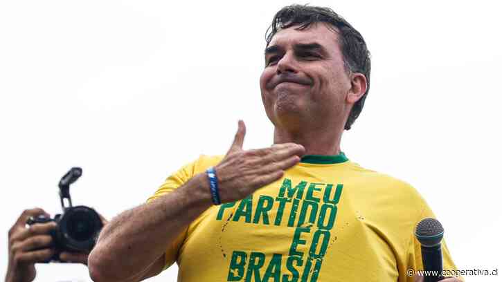 Bolsonaro inició su campaña con ataques a Lula y promesas de "recuperar la soberanía de Brasil"