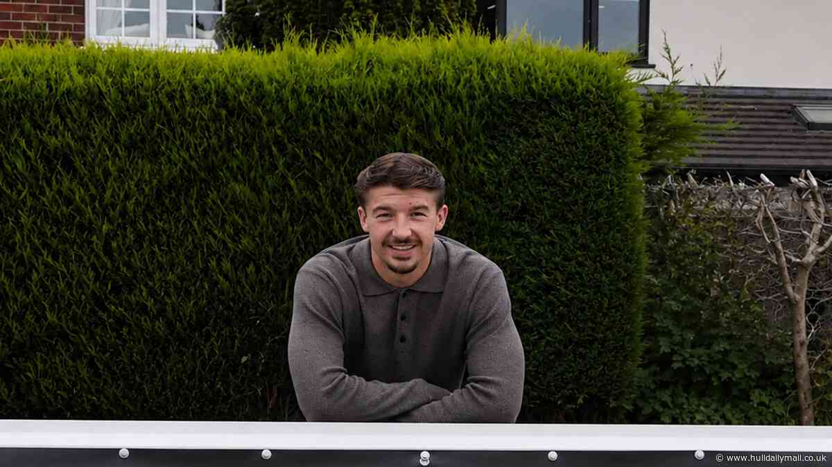 Hull City footballer supports his boyhood club with sponsorship package