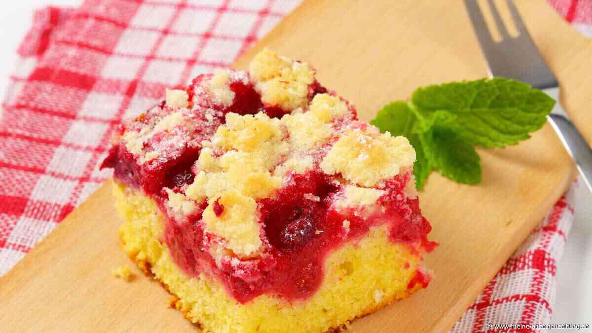 Schneller Himbeerkuchen vom Blech: unkomplizierter Hingucker für die Kaffeetafel