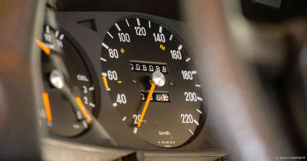 Auto ligt bijna 40 jaar begraven onder aardverschuiving: dit is ervan over