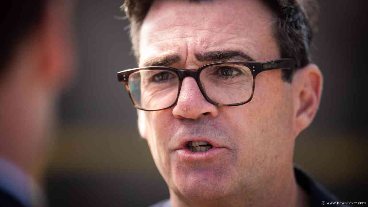 ’Britse premier had appcontact met iemand die zich voordeed als stafchef Witte Huis’