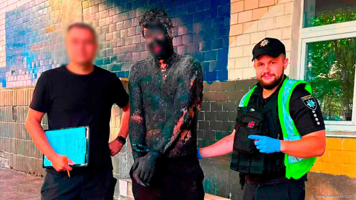 Politie heeft vijf uur nodig om vindingrijke overvaller te wassen voordat hij mee kan naar bureau