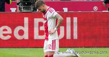 Henrique overtuigt allerminst bij Ajax: 'Daar zit geen tempo en energie in'