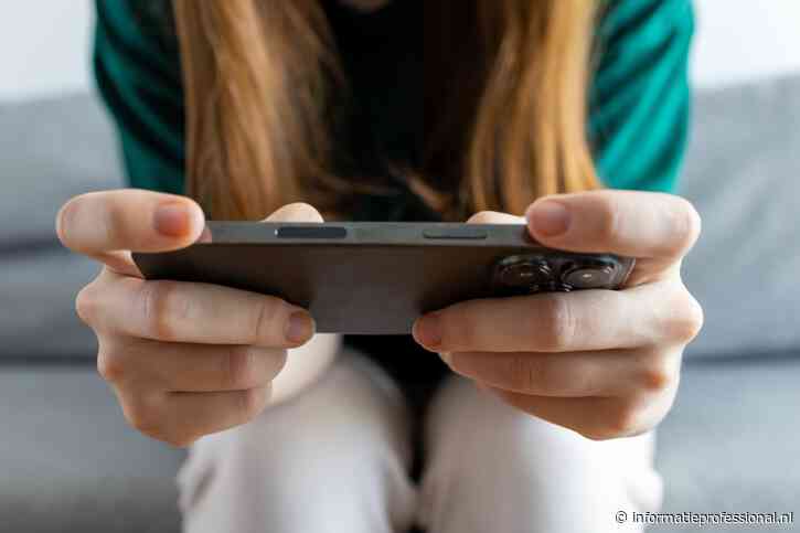 Raad keurt Frans verbod op sociale media voor kinderen onder 15 jaar voorlopig af