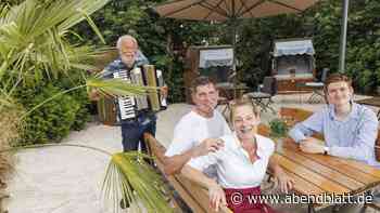 Gastro-Profi empfiehlt Lokal mit sommerlichem Beach-Club-Garten – „macht Spaß“