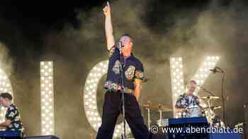 Handstand auf dem Klavier: Dick Brave ist im Stadtpark der King of Rock ’n’ Roll
