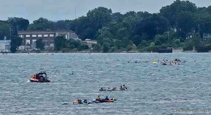 Hundreds take to St. Clair River for float down despite Coast Guard warnings