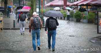 Het is even gedaan met de zomerse dagen, flink wat regen van tijd tot tijd